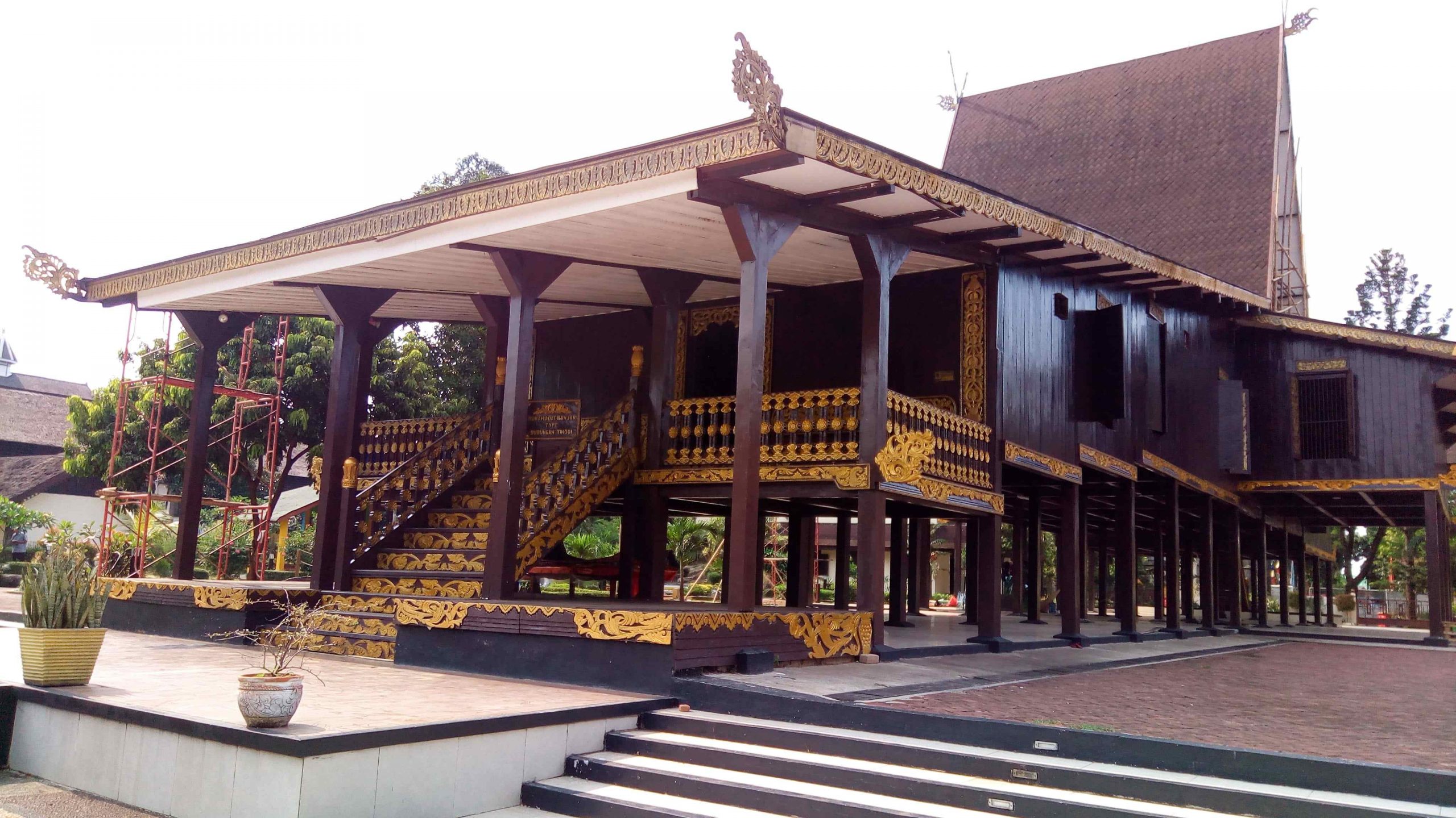 Rumah Adat D I Yogyakarta Bangsal Kencono Pewarta Rumah Adat D I Yogyakarta Bangsal Kencono Pewarta