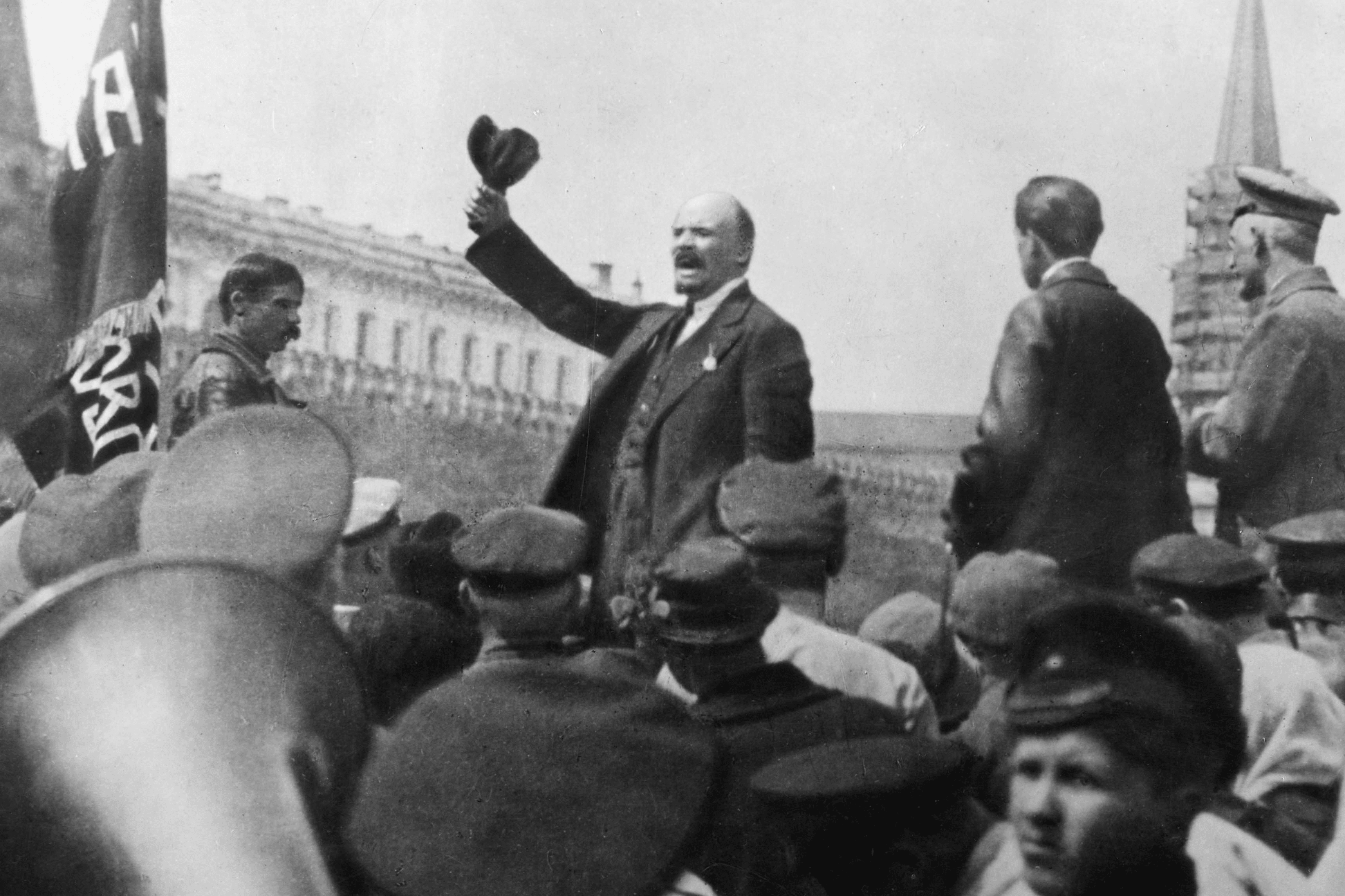 Biografi Vladimir Ilych Lenin, Sang Bapak Revolusi