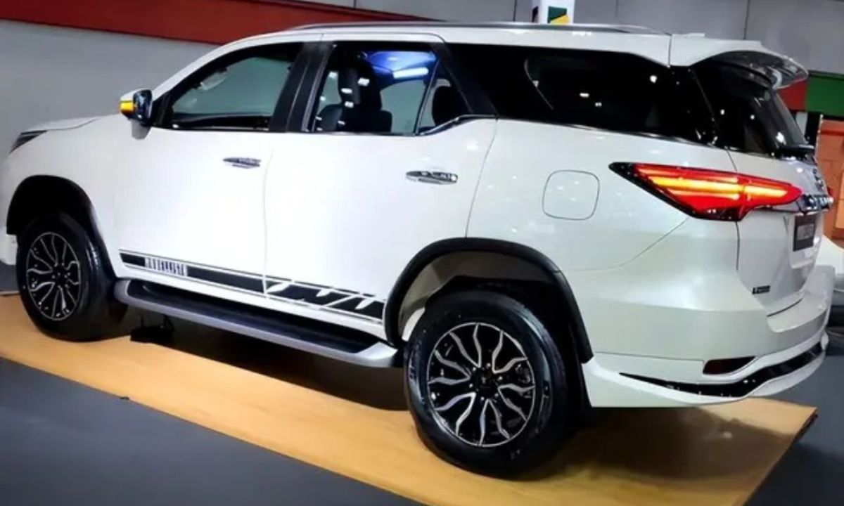 Toyota Fortuner 2023 Mobil Baru