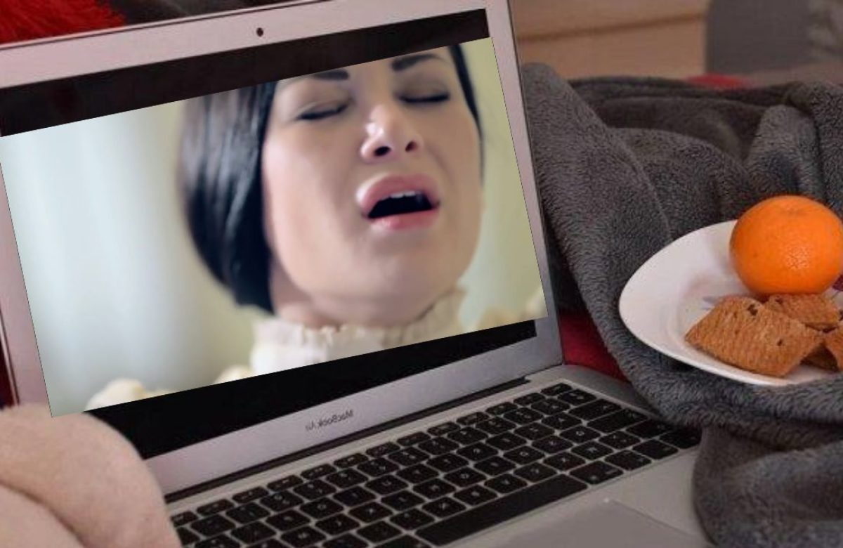 Link Nonton Film The Real Evidence Laptop Ajaib (Sub Indo) Full