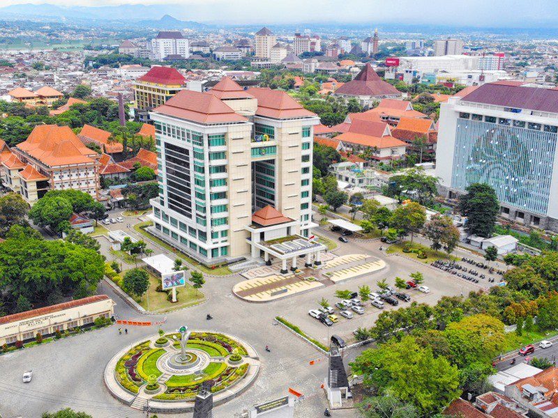 Universitas Negeri Malang (UM)