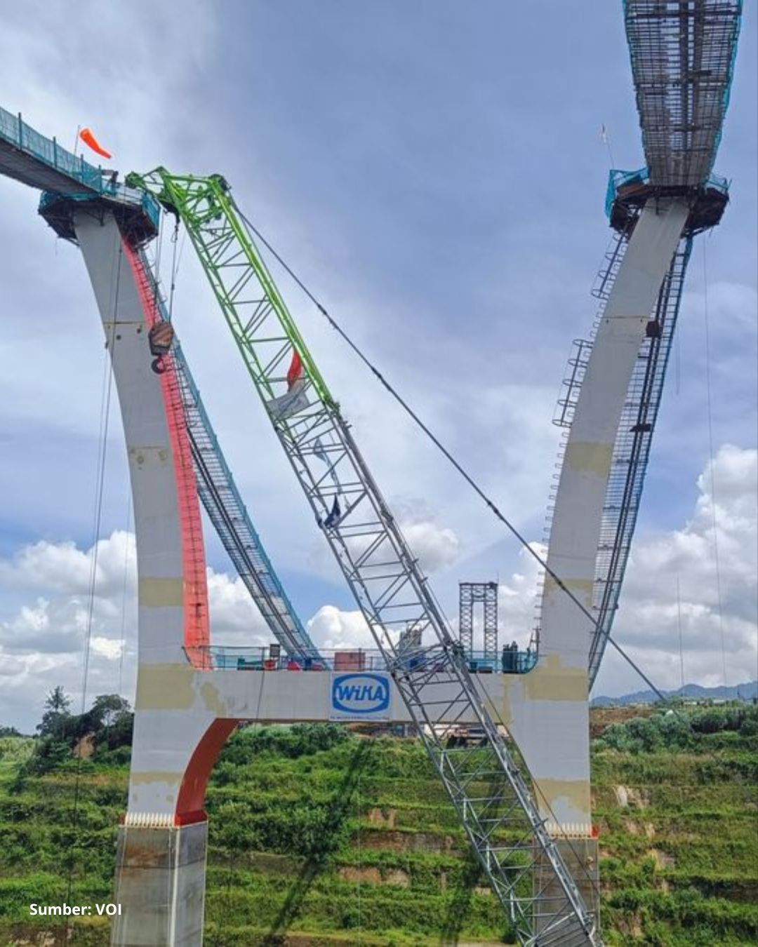 Kabupaten Bogor, Jawa Barat, sedang membangun Jembatan Kaca yang spektakuler