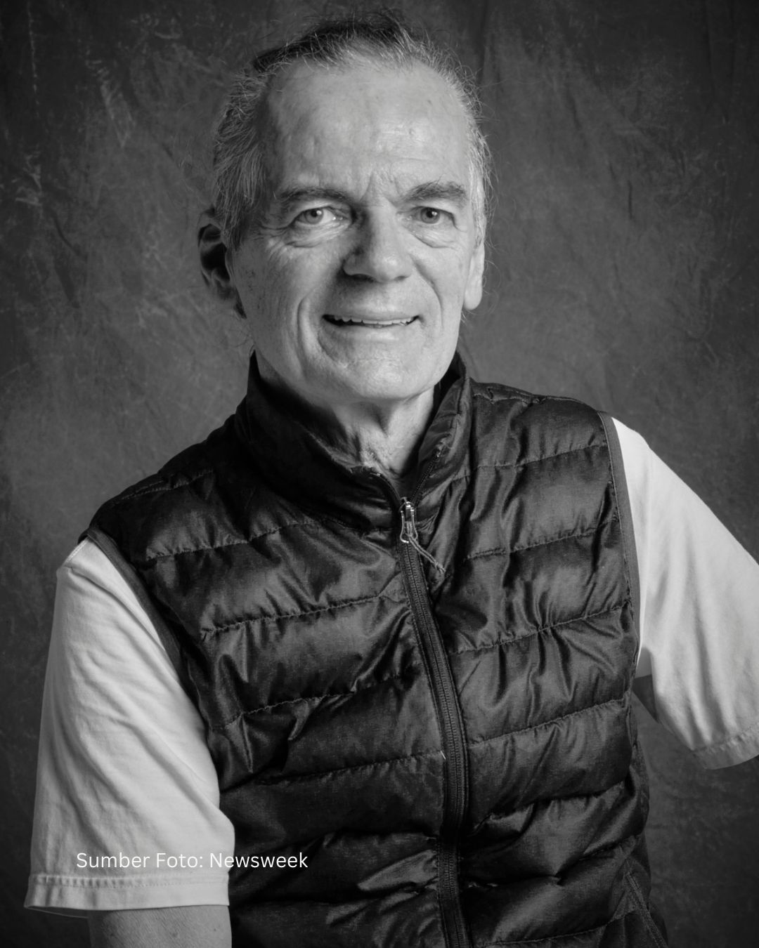 Fotografer Ini Habiskan Waktu 10 Tahun Untuk Mencari Orang Asing Yang Terlihat Seperti Saudara Kembar