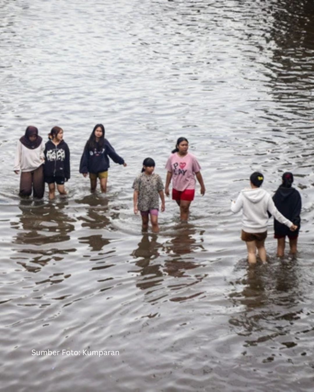 Hujan Deras, 47 RT Jakarta Tergenang, 23 Ruas Jalan Lumpuh