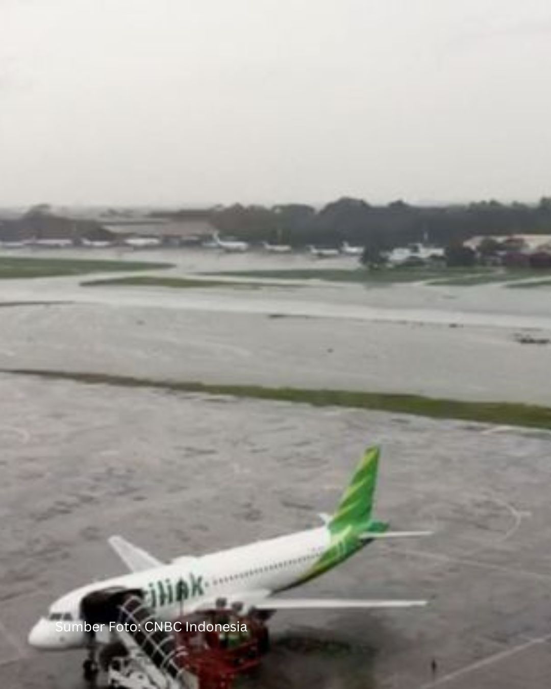 Hujan Deras Lumpuhkan Soetta: 109 Penerbangan Tertunda!