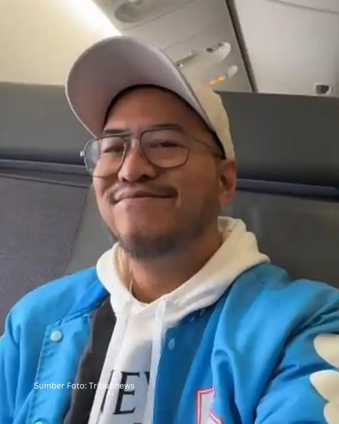 Setelah Viral, Pandji Kembali ke New York untuk Lanjutkan Misi Komedi Politik