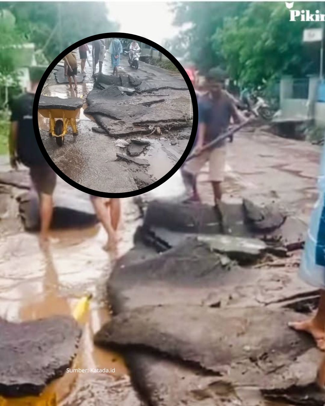 Baru Genap Sebulan, Jalan 1,5 Miliar, di Bima Mengelupas Setelah di Guyur Hujan