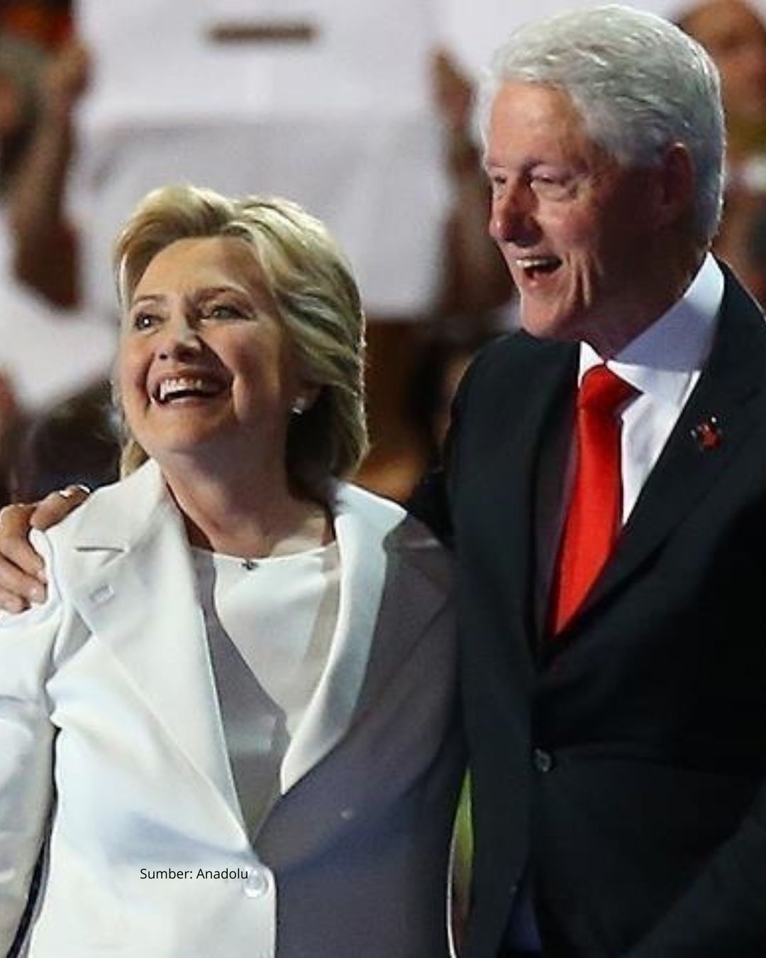 Hillary Clinton Sebut Trump Tutupi File Epstein Files, Mendesak Rilis Total