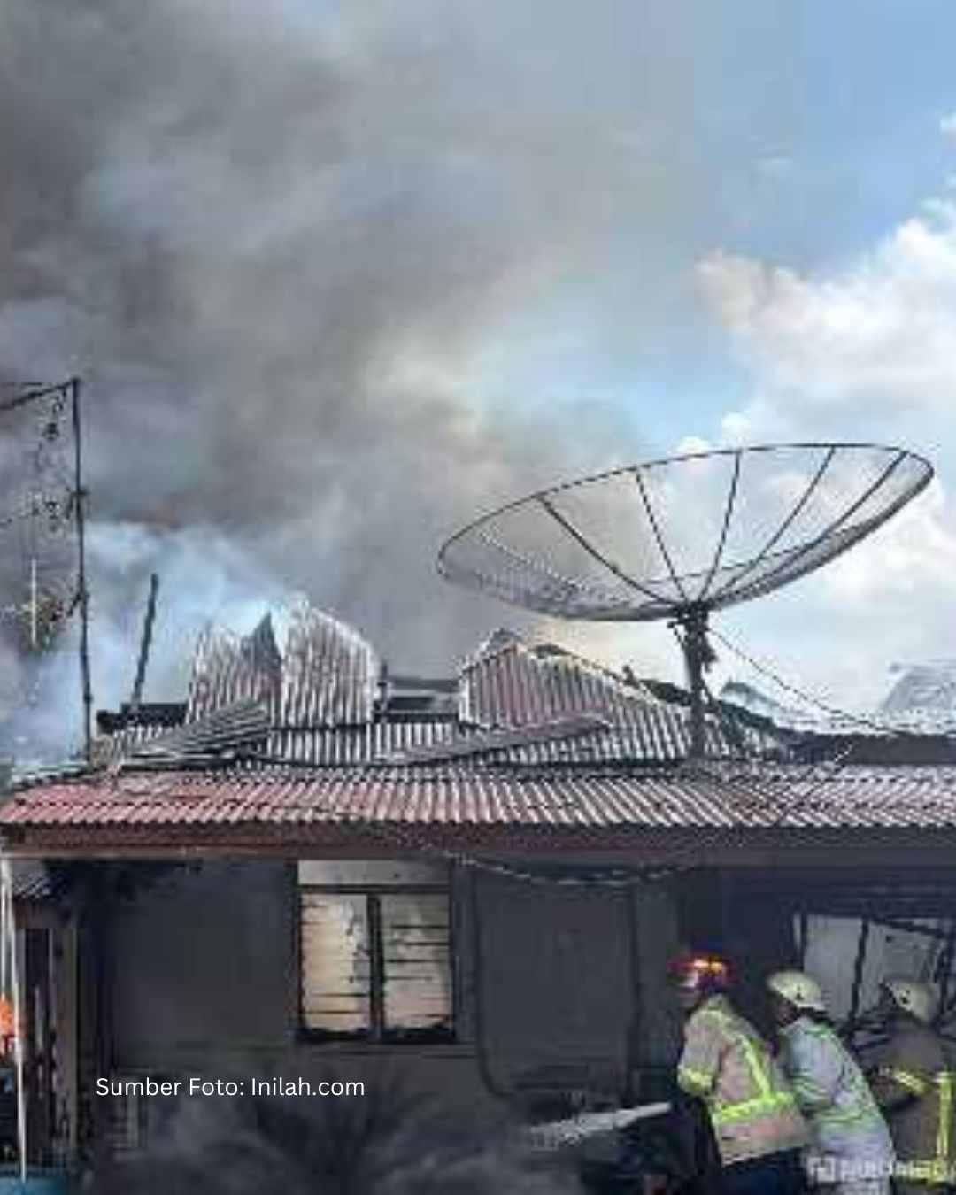 Dua Rumah Dinas Polisi di Pekanbaru Ludes Terbakar