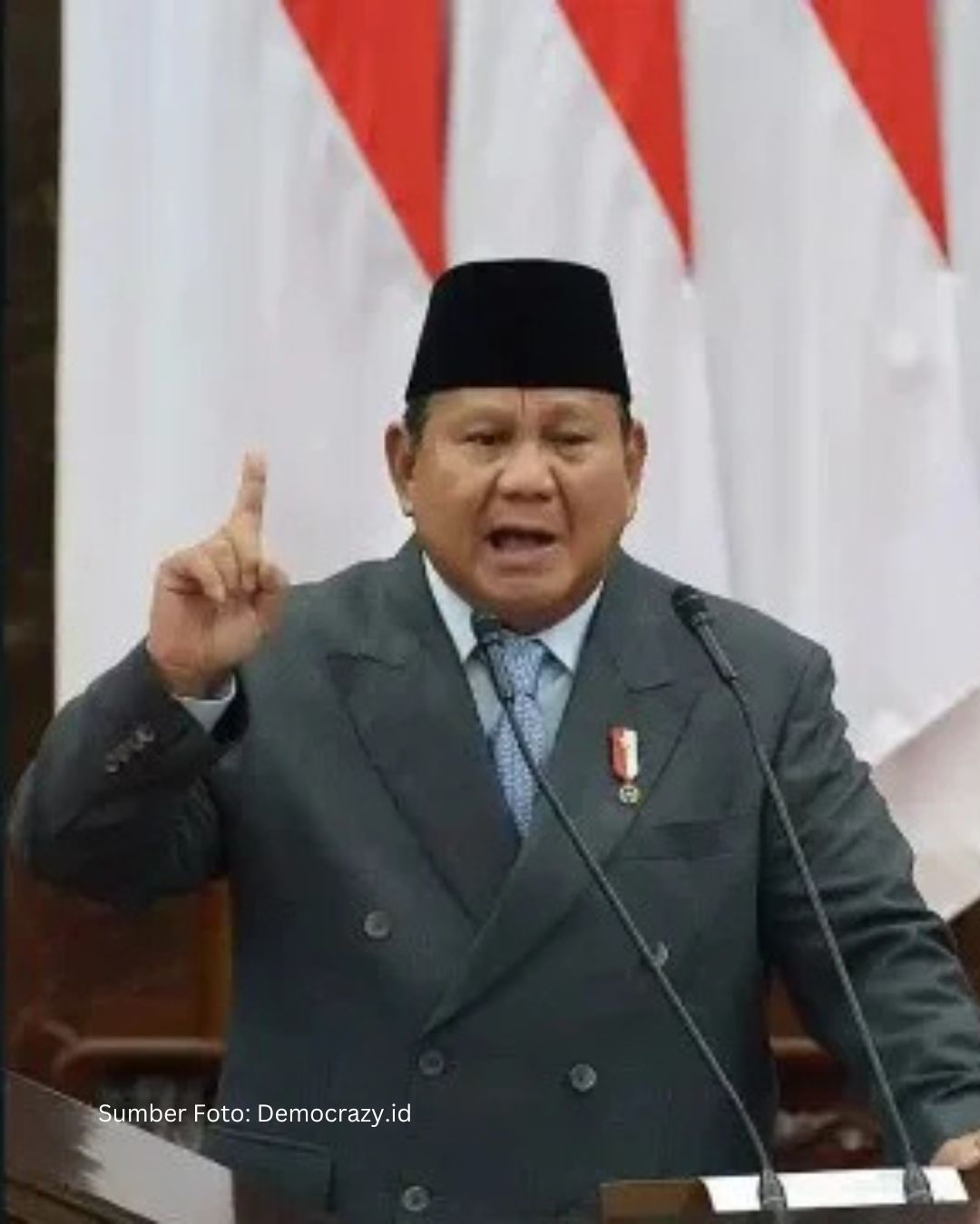 Ketua BEM UGM Tantang Presiden Prabowo Debat Terbuka