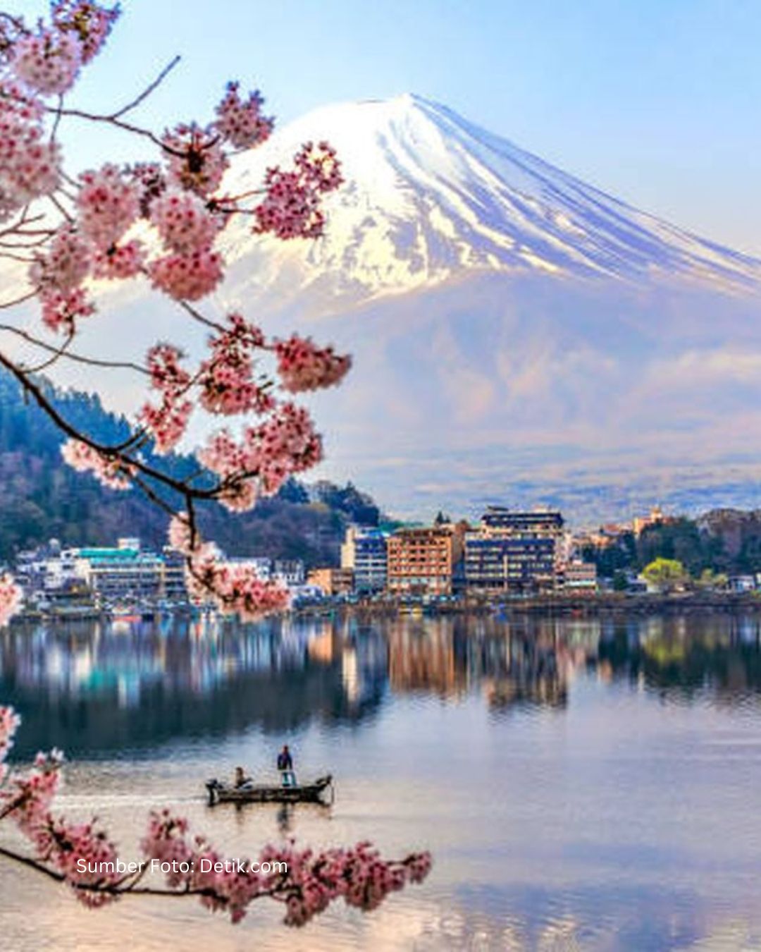 Fujiyoshida Hentikan Festival Sakura, Warga Terganggu Overtourism