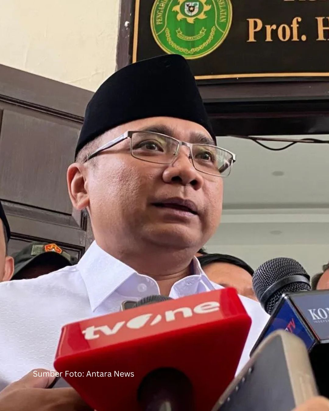 Yaqut Klaim Keselamatan Jiwa Lebih Utama dari Aturan