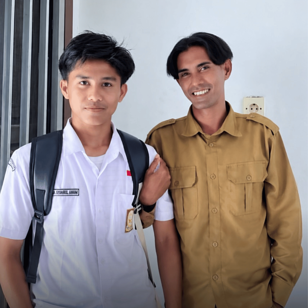 Guru dan Siswa SMAN 1 Sanggar Viral Karena Pacaran Sesama Jenis