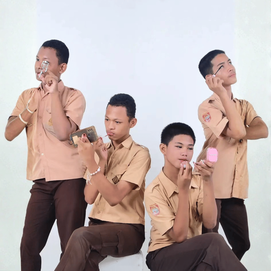 Auto Jadi Perbincangan! Foto Siswa Pramuka Ramai Disorot Warganet