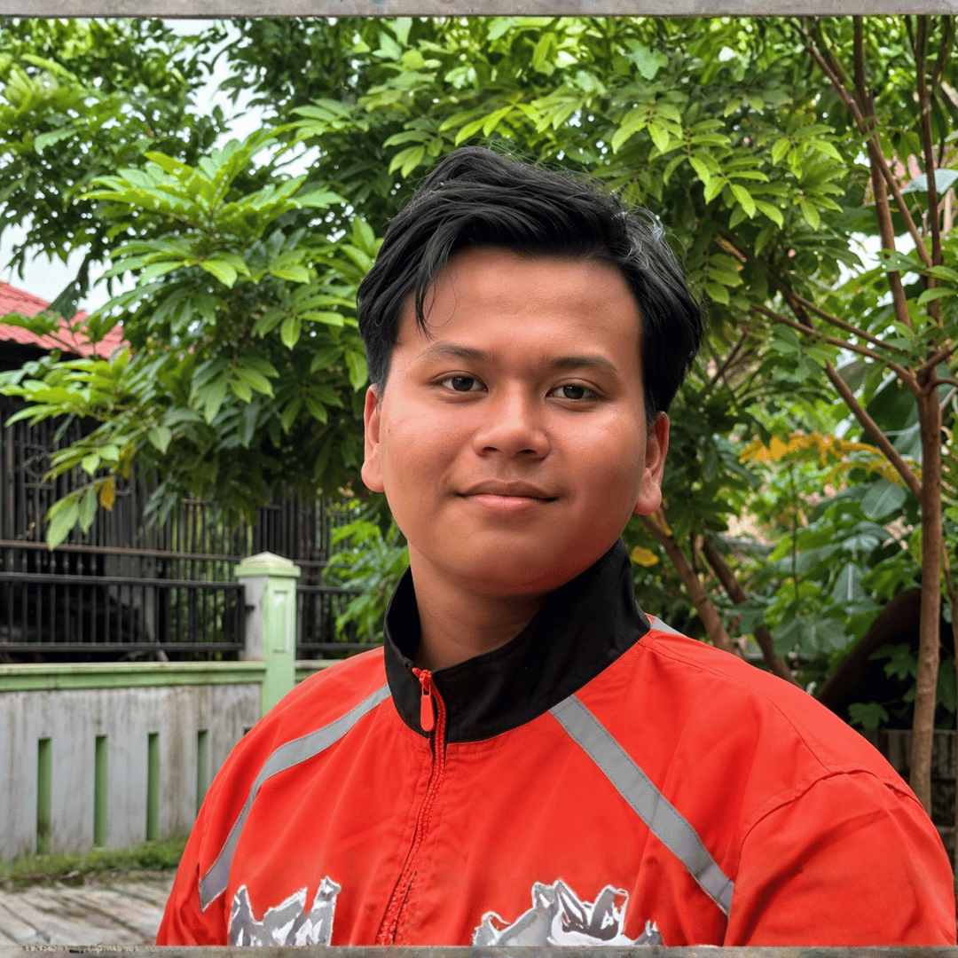 Ayah Wafat Saat SMA, Gagal Dapat KIP Kuliah Tak Bikin Pemuda Riau Menyerah: Jadi Ojol demi Sarjana