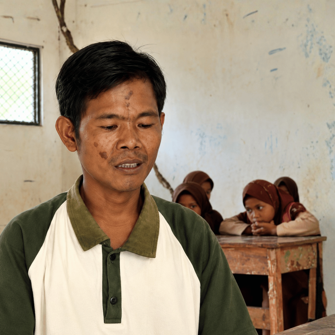 Bertahun-tahun Mengabdi, Guru Honorer di Pandeglang Hanya Digaji Rp12 Ribu Sehari